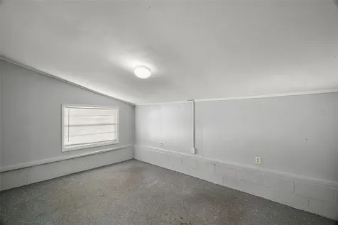 105 W Stevens Avenue Eustis FL 32726