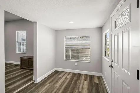 105 W Stevens Avenue Eustis FL 32726