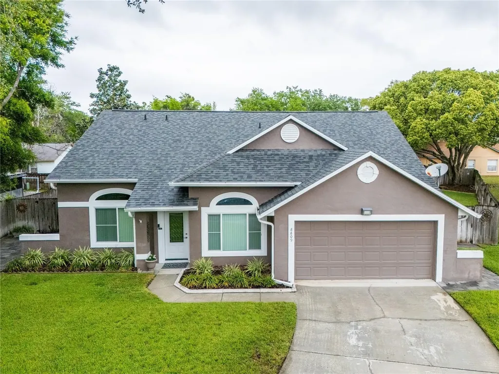 8809 Hunting Bow Court Orlando FL 32829