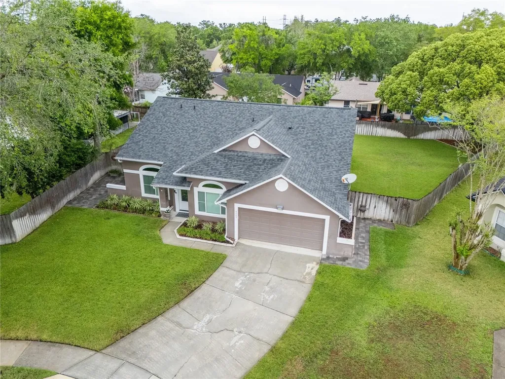 8809 Hunting Bow Court Orlando FL 32829