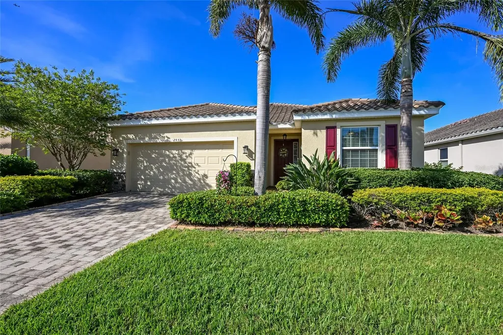 2937 Esmeralda Drive Sarasota FL 34243