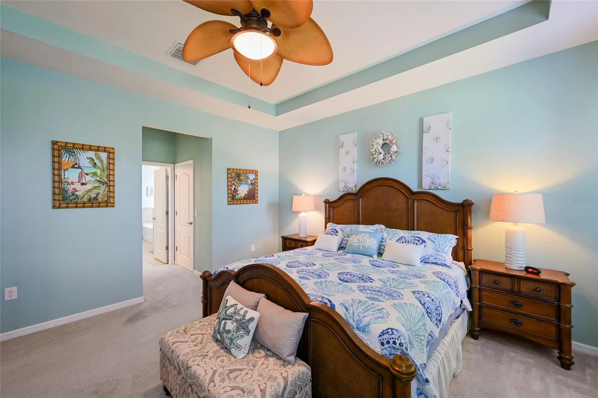 2937 Esmeralda Drive Sarasota FL 34243
