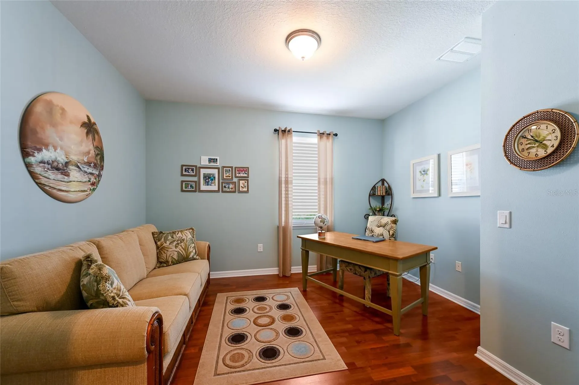 2937 Esmeralda Drive Sarasota FL 34243