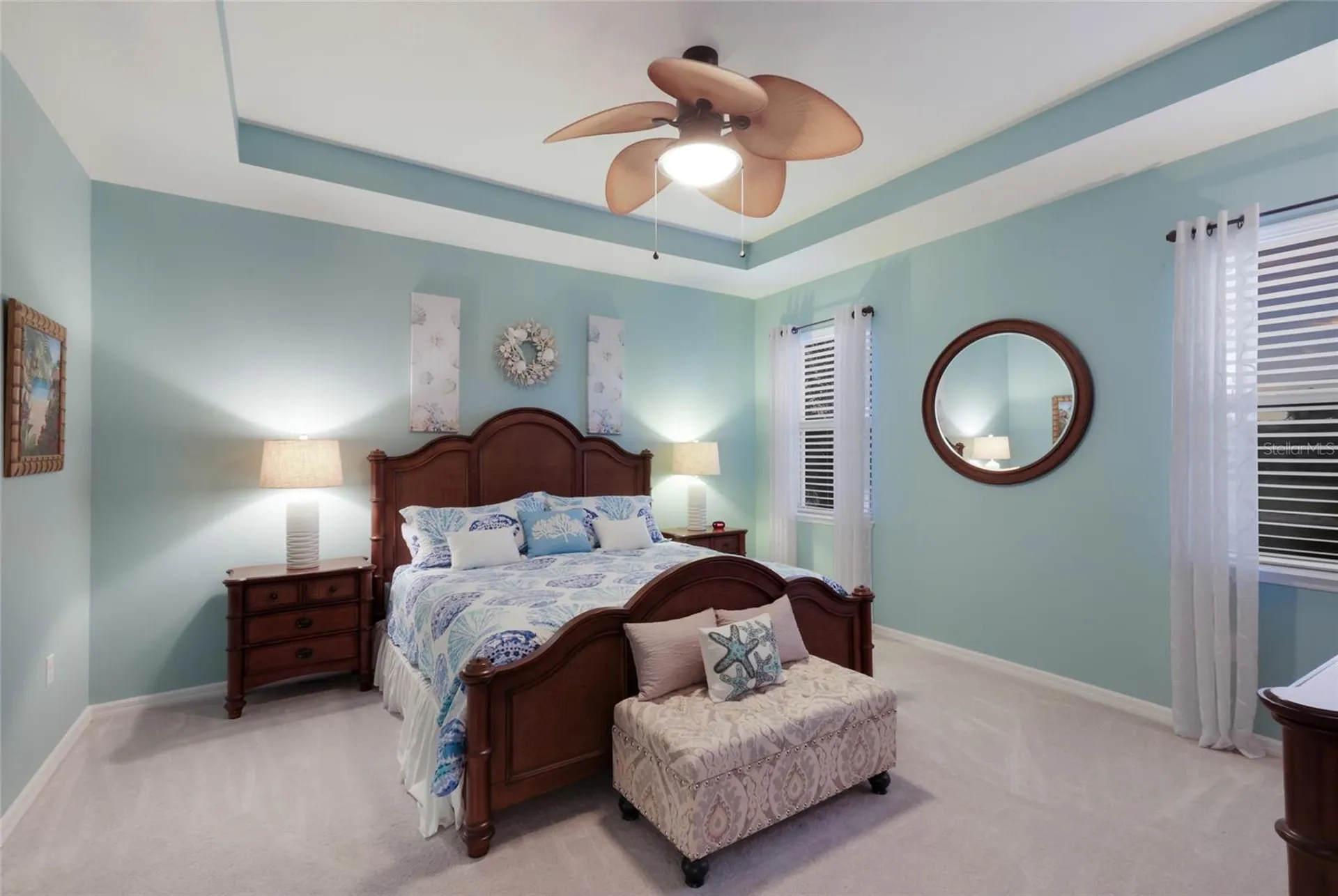2937 Esmeralda Drive Sarasota FL 34243