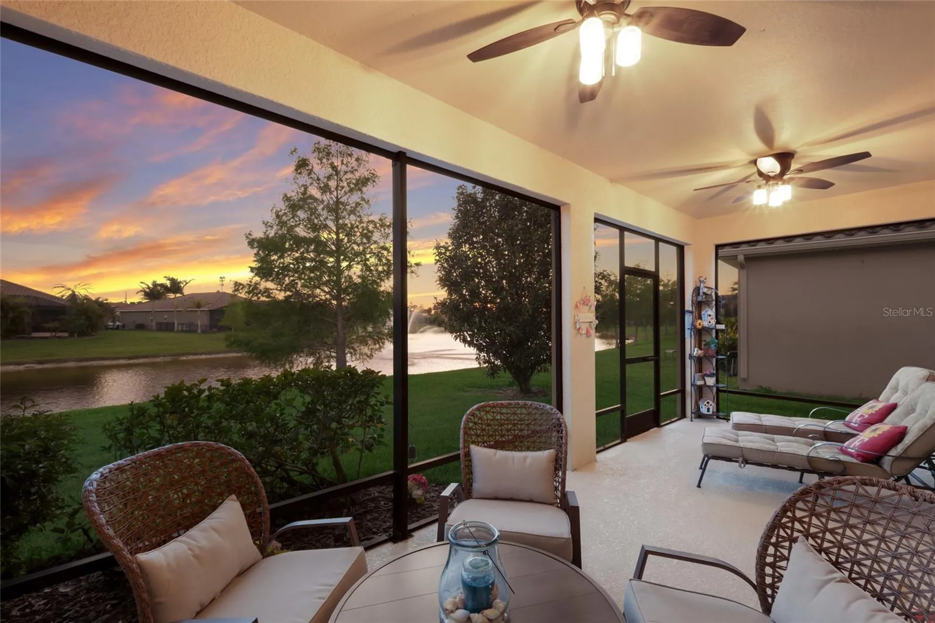 2937 Esmeralda Drive Sarasota FL 34243