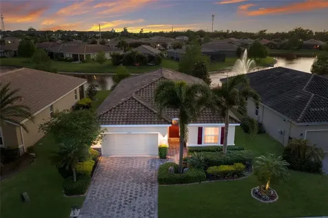 2937 Esmeralda Drive Sarasota FL 34243