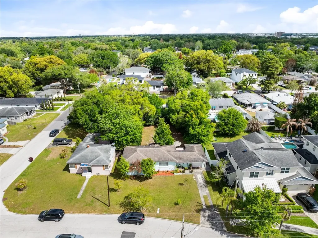 205 W King Street Orlando FL 32804