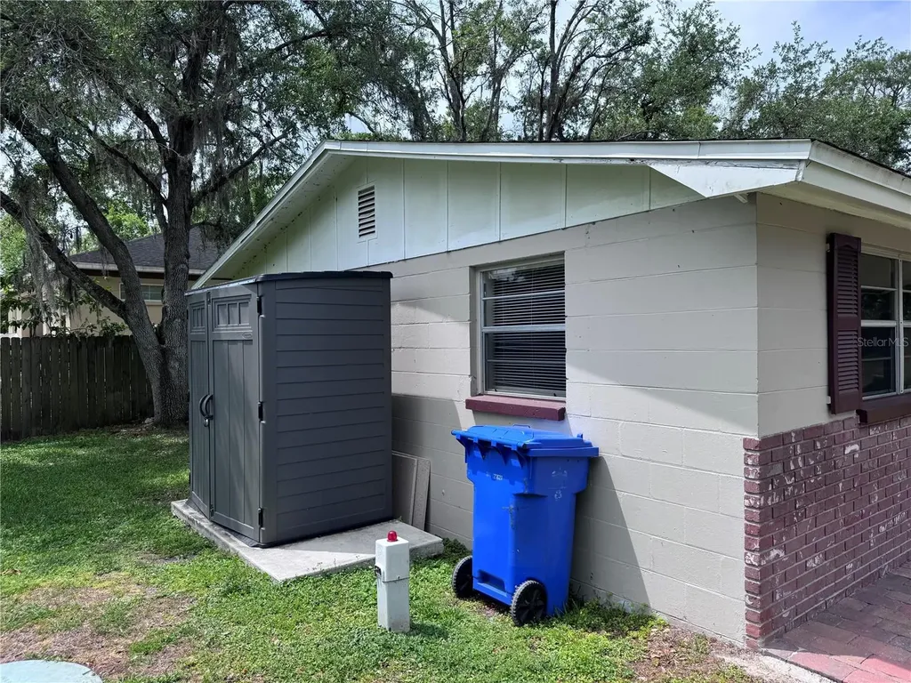 514 Winham Street Tampa FL 33619