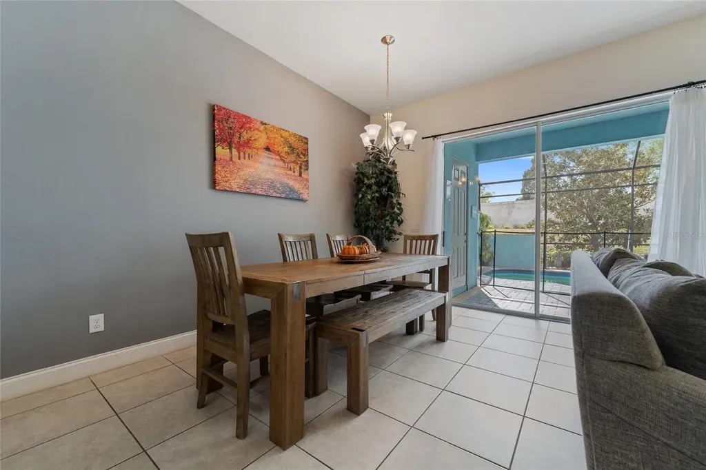 318 Captiva Drive Davenport FL 33896