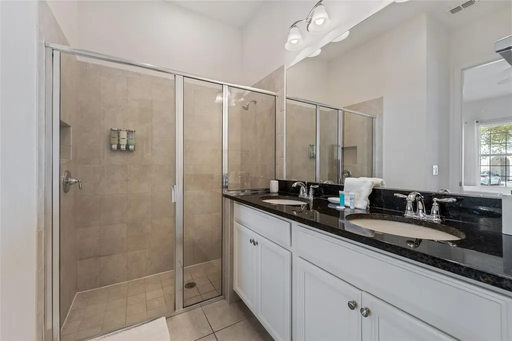 318 Captiva Drive Davenport FL 33896