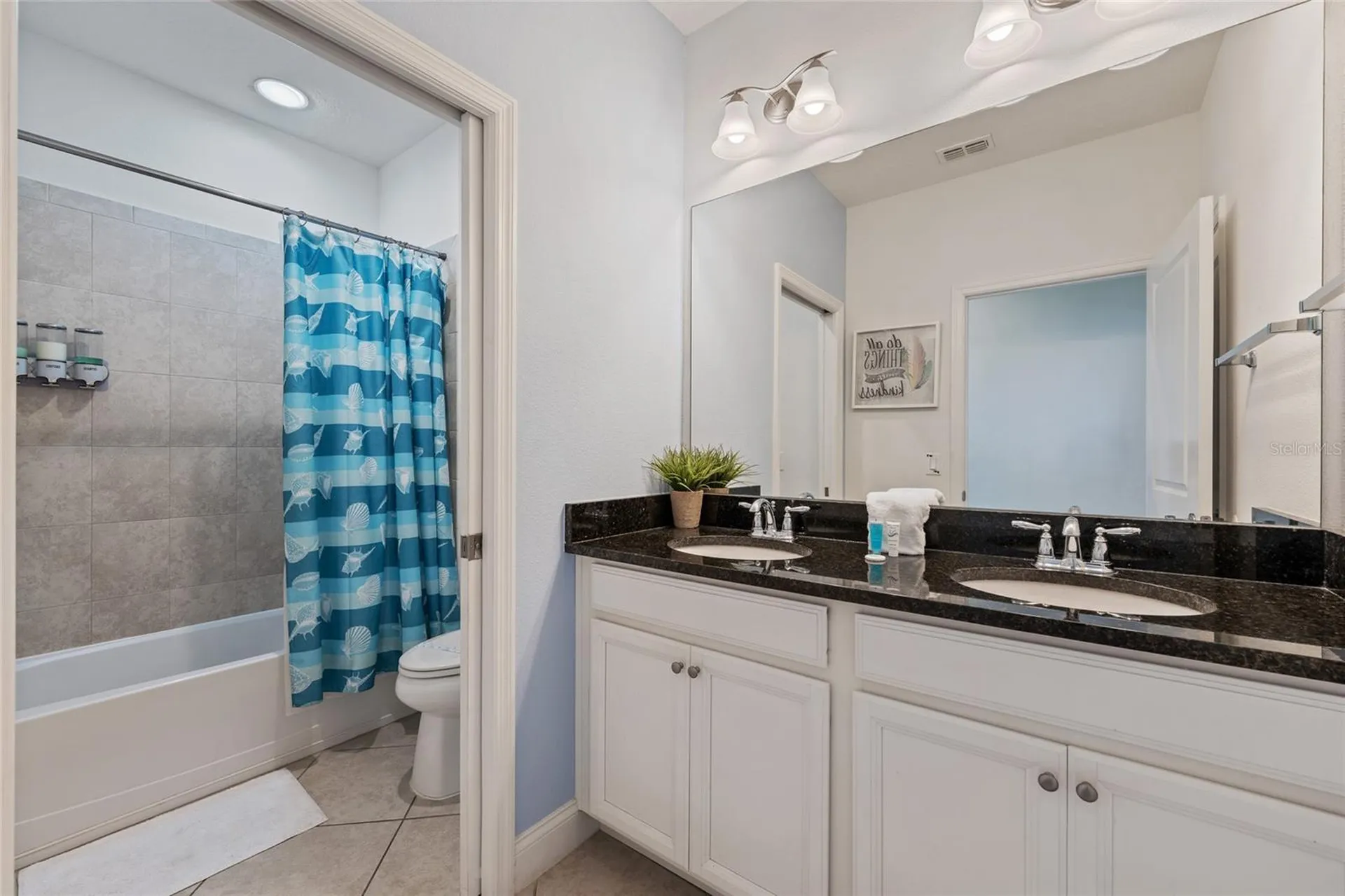 318 Captiva Drive Davenport FL 33896