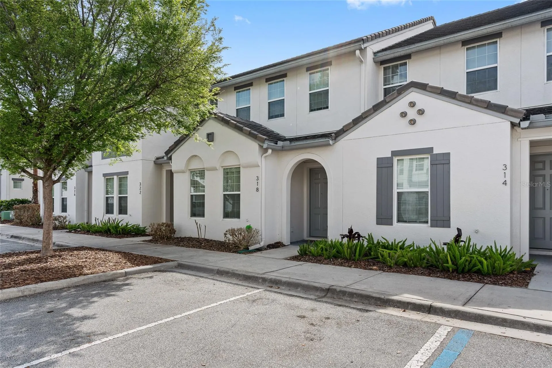 318 Captiva Drive Davenport FL 33896