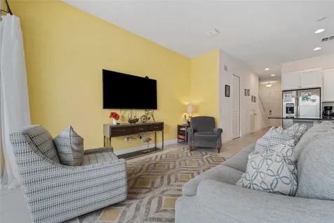 318 Captiva Drive Davenport FL 33896
