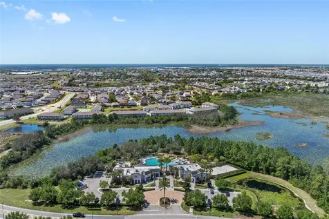 318 Captiva Drive Davenport FL 33896