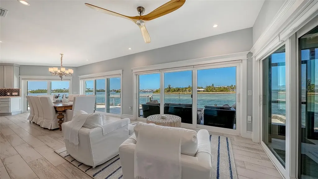 723 Key Royale Drive Holmes Beach FL 34217