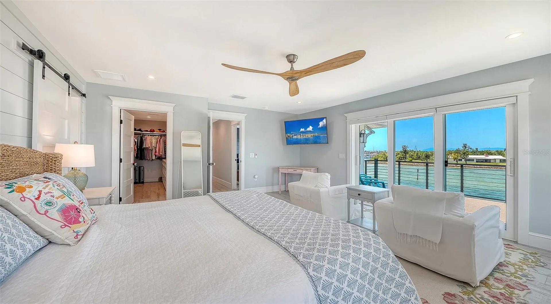 723 Key Royale Drive Holmes Beach FL 34217