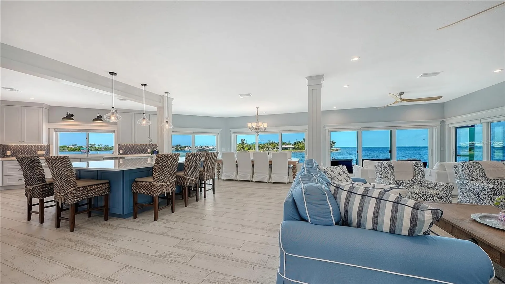 723 Key Royale Drive Holmes Beach FL 34217