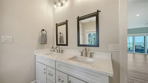 723 Key Royale Drive Holmes Beach FL 34217