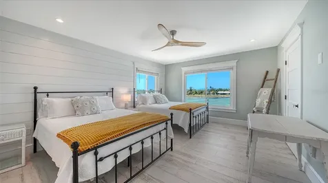 723 Key Royale Drive Holmes Beach FL 34217