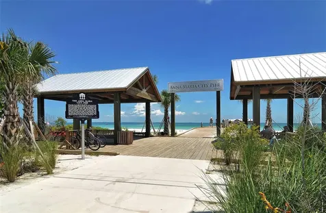 723 Key Royale Drive Holmes Beach FL 34217