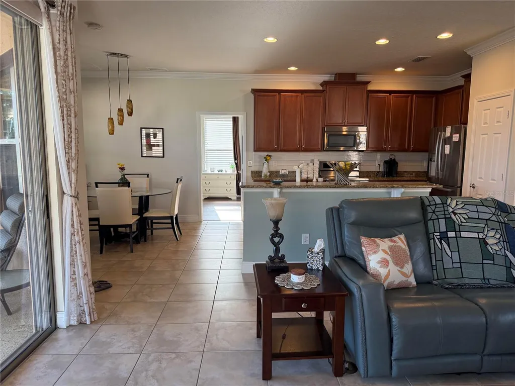 352 Laurel Falls Drive Apollo Beach FL 33572