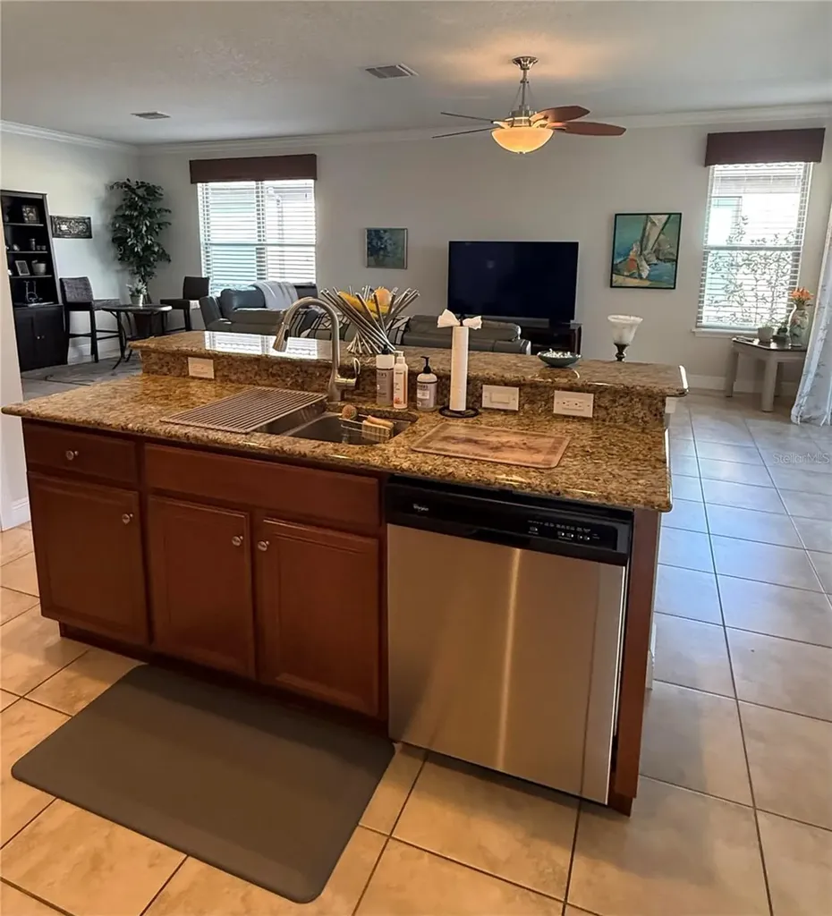 352 Laurel Falls Drive Apollo Beach FL 33572