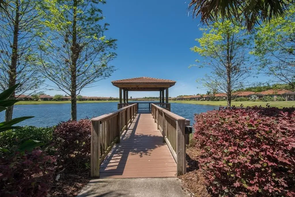 352 Laurel Falls Drive Apollo Beach FL 33572