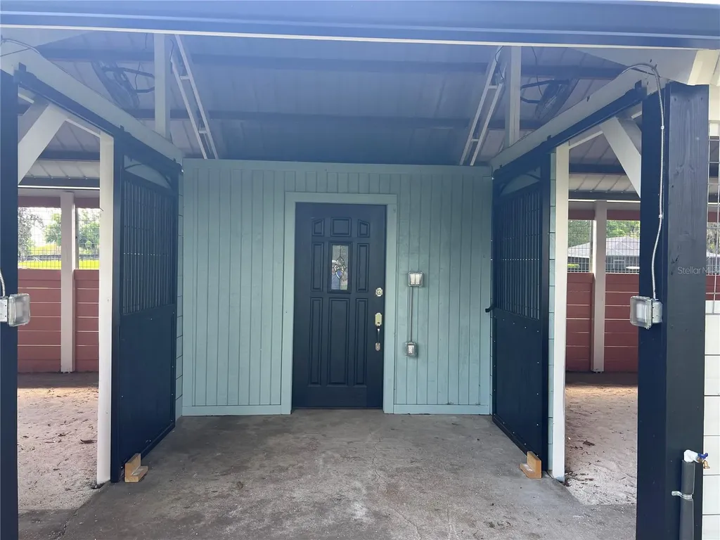 1575 NE 100th Street Anthony FL 32617