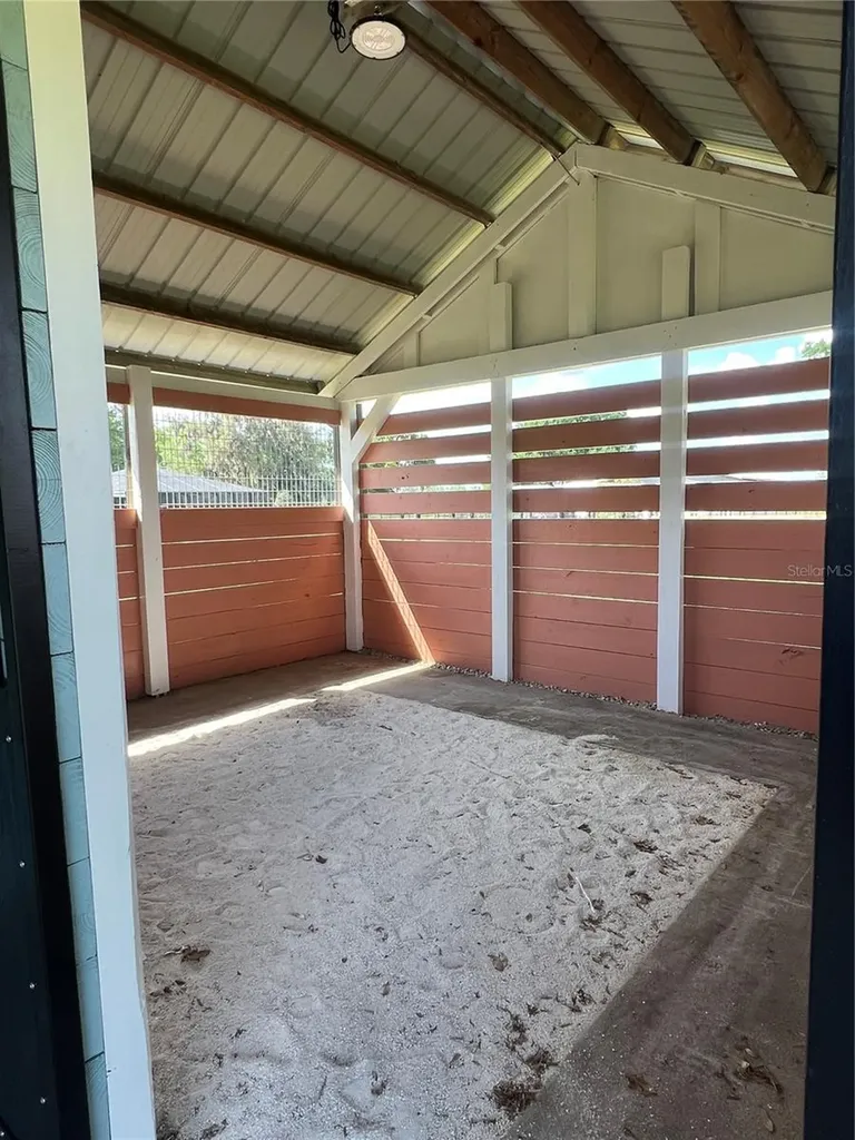 1575 NE 100th Street Anthony FL 32617