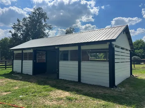 1575 NE 100th Street Anthony FL 32617