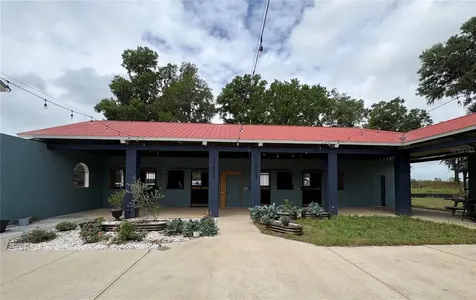 1575 NE 100th Street Anthony FL 32617