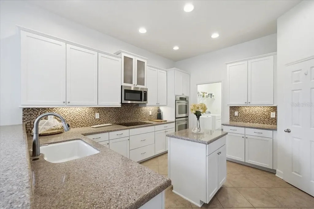 3319 Majestic View Drive Lutz FL 33558