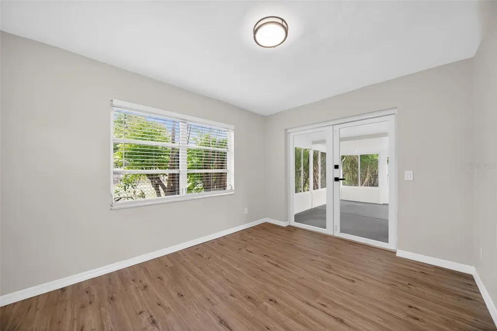 3601 E Esther Street S Orlando FL 32812