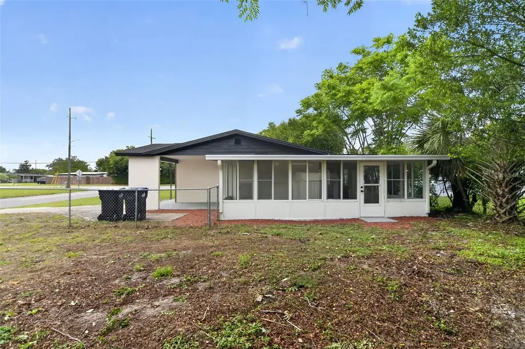 3601 E Esther Street S Orlando FL 32812