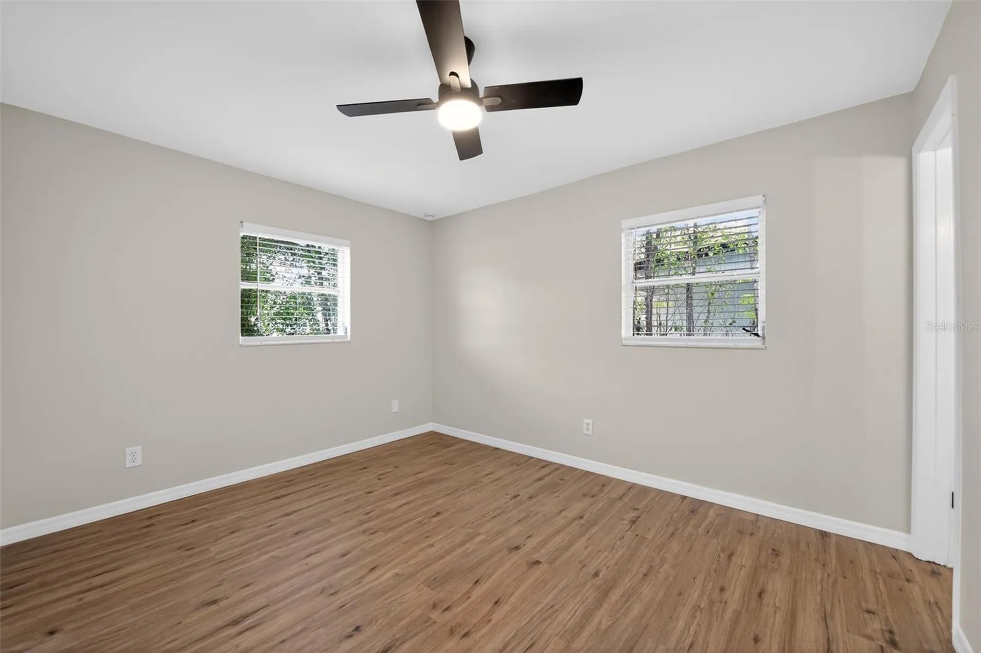 3601 E Esther Street S Orlando FL 32812