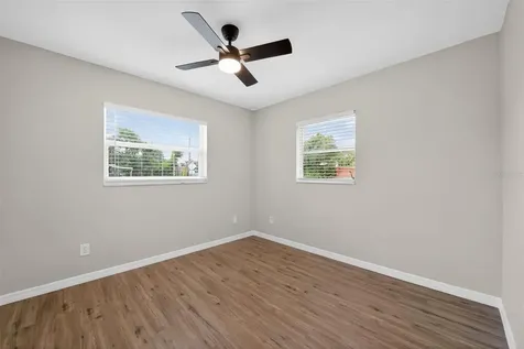 3601 E Esther Street S Orlando FL 32812