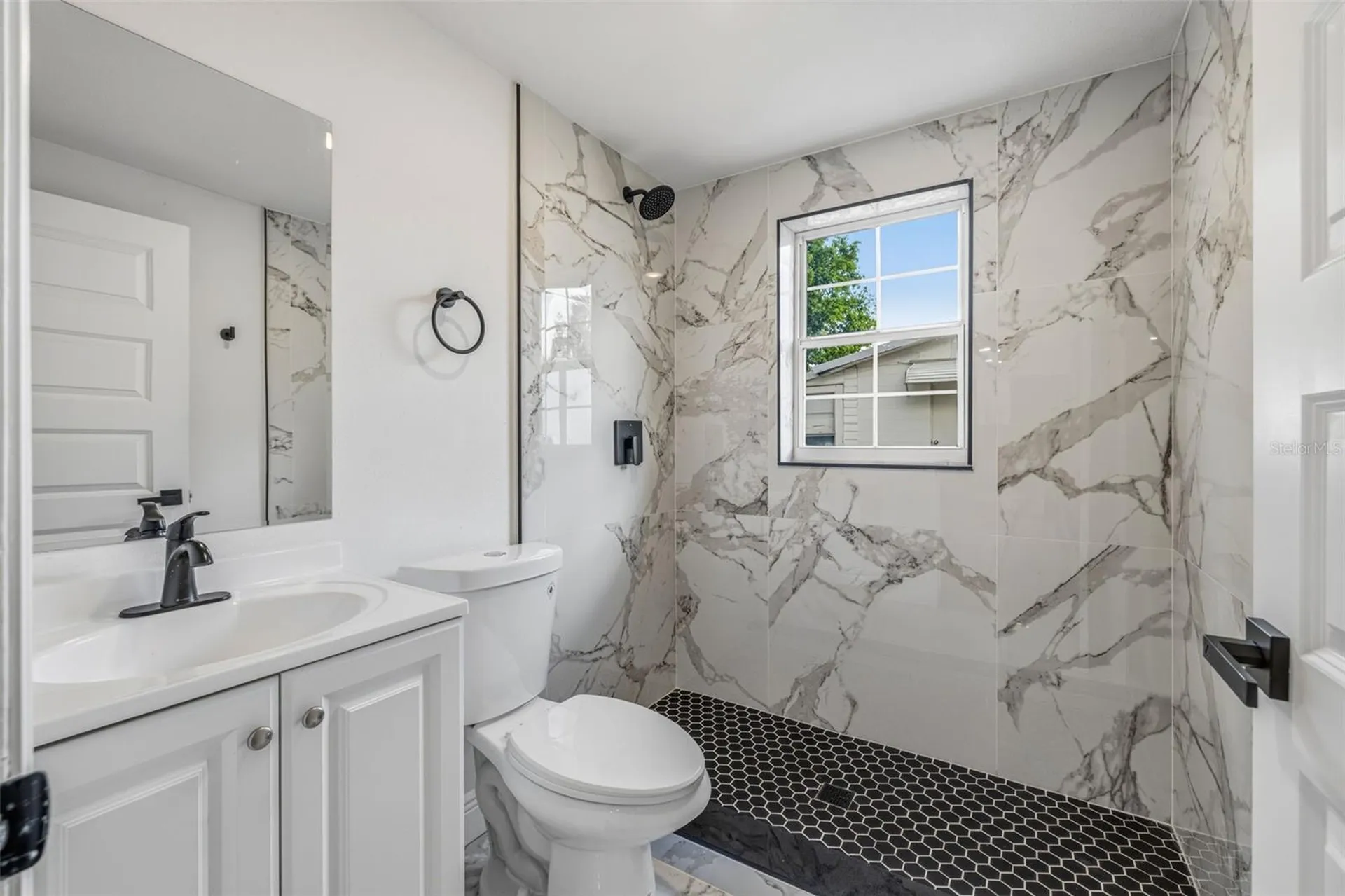 39252 Heights Avenue Zephyrhills FL 33542