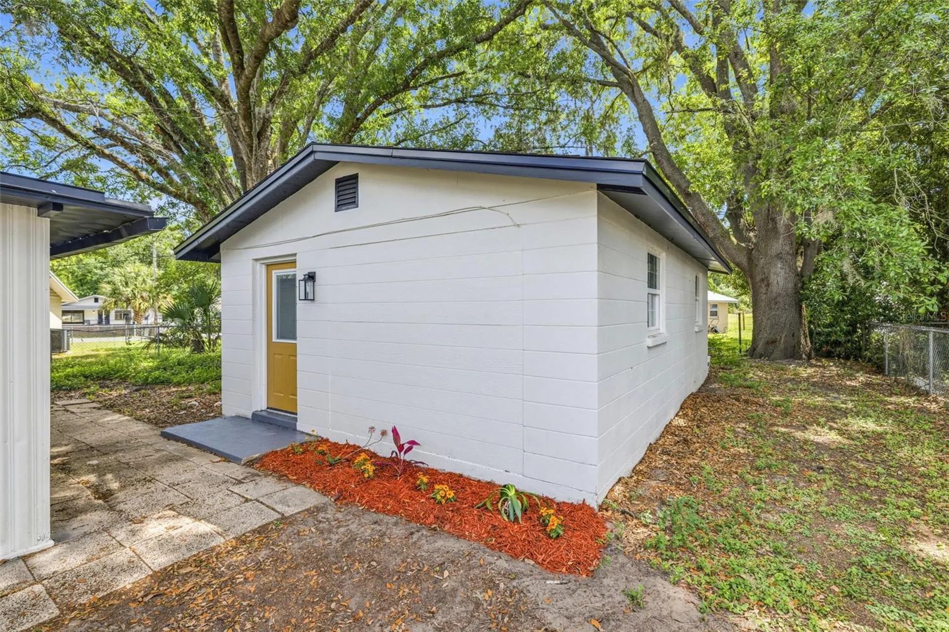 39252 Heights Avenue Zephyrhills FL 33542