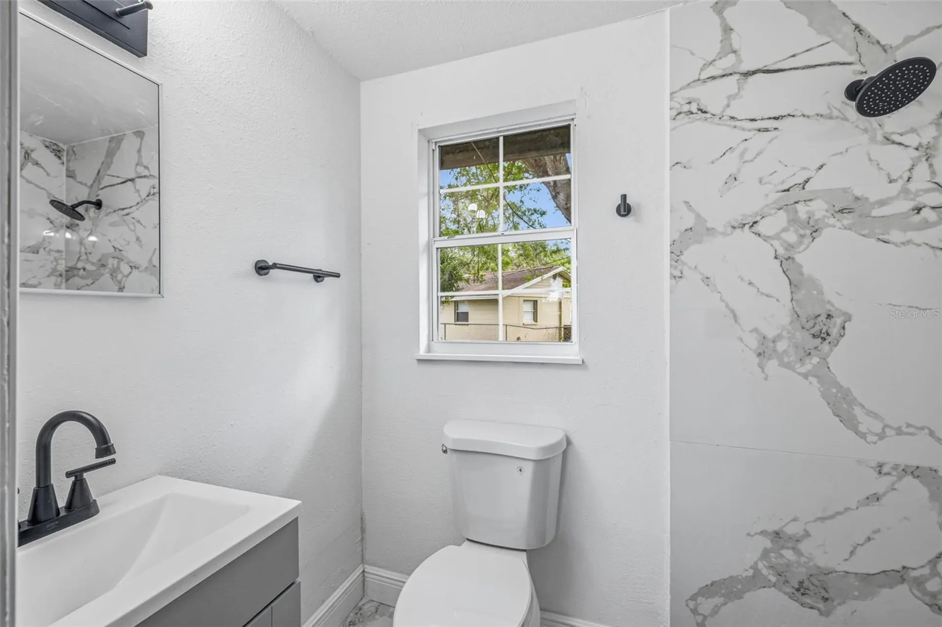 39252 Heights Avenue Zephyrhills FL 33542
