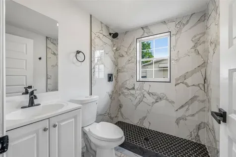 39252 Heights Avenue Zephyrhills FL 33542