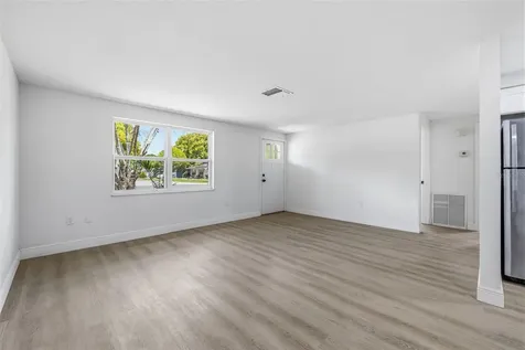 39252 Heights Avenue Zephyrhills FL 33542