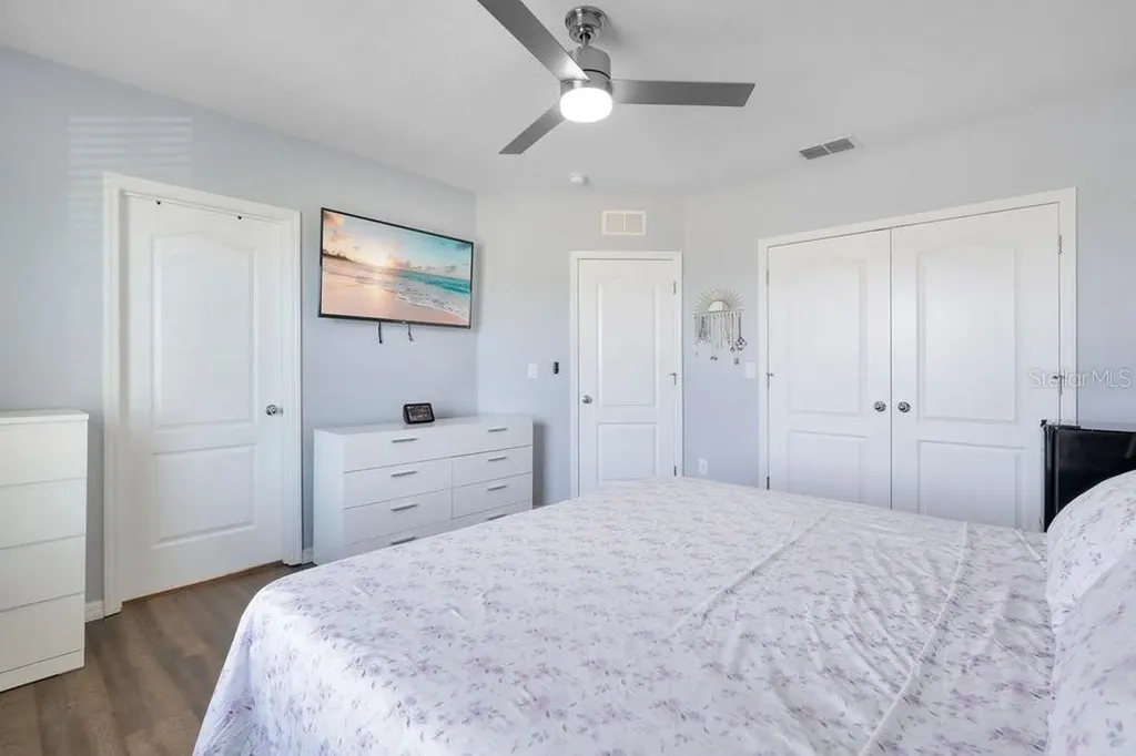 9043 Carlotta Way Kissimmee FL 34747