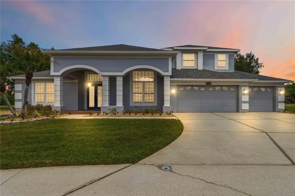 19120 Mandarin Grove Place Tampa FL 33647