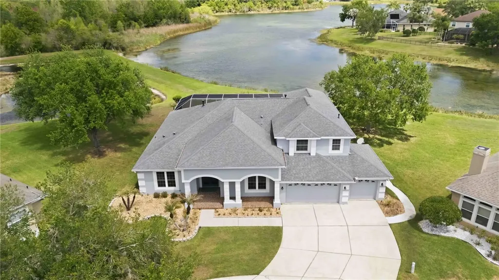 19120 Mandarin Grove Place Tampa FL 33647