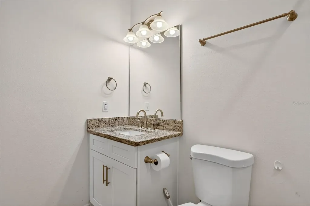 246 Pineview Drive Oviedo FL 32765