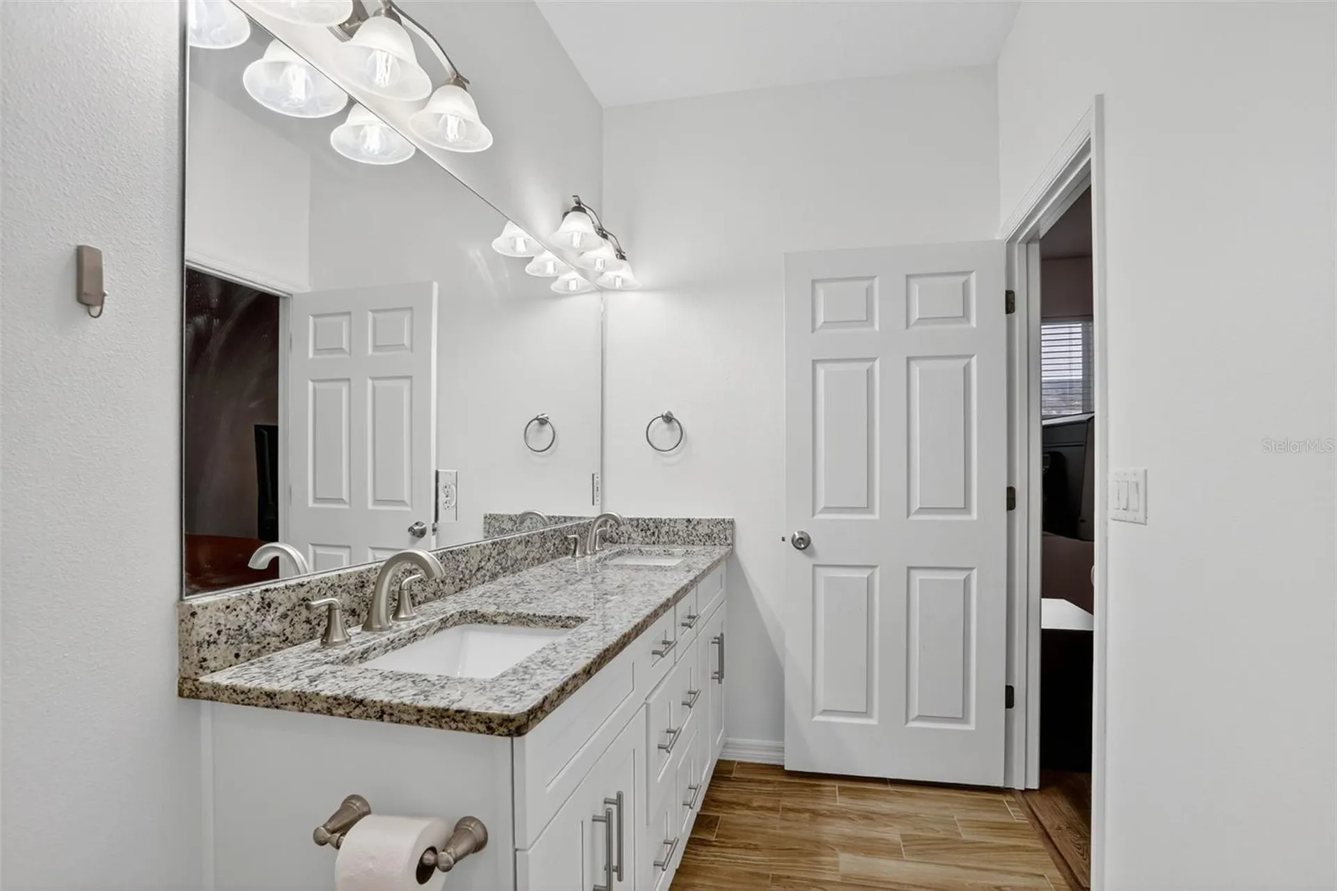 246 Pineview Drive Oviedo FL 32765