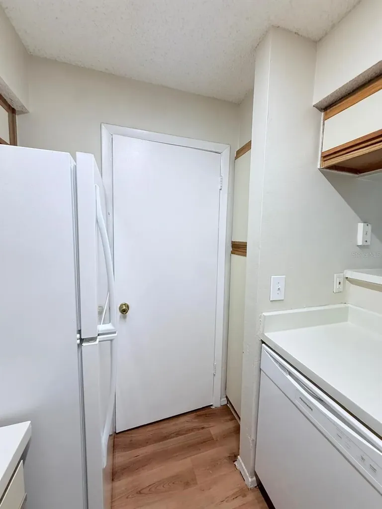 216 Afton Square Altamonte Springs FL 32714