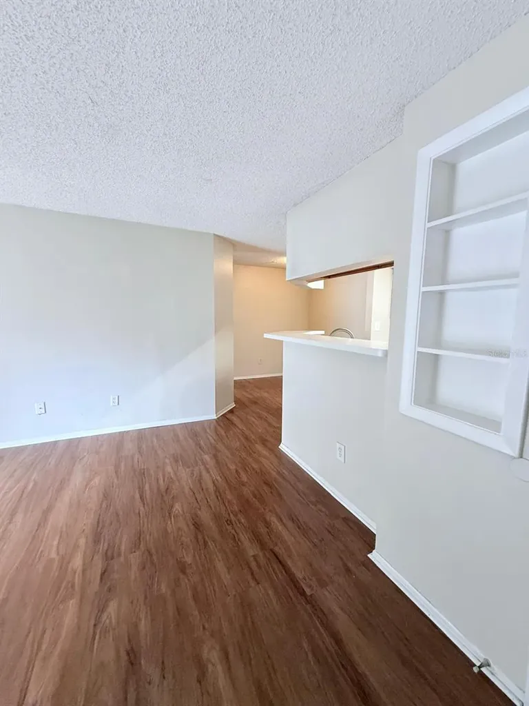 216 Afton Square Altamonte Springs FL 32714
