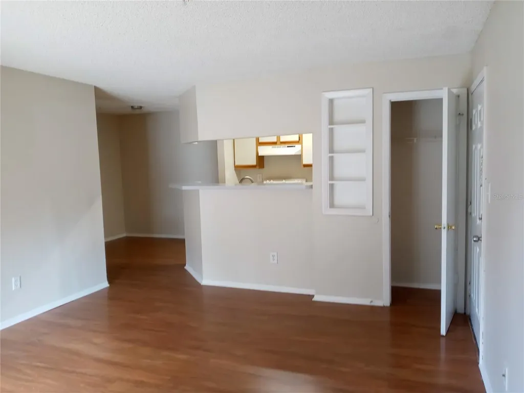 216 Afton Square Altamonte Springs FL 32714