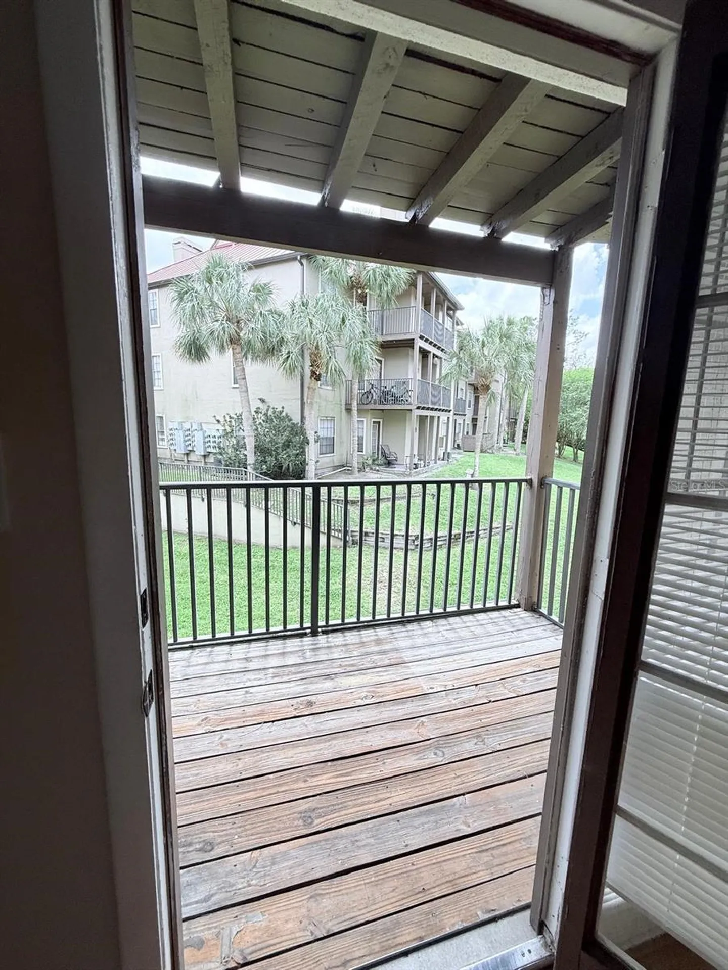 216 Afton Square Altamonte Springs FL 32714